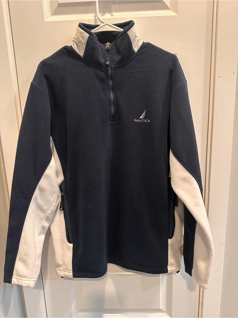 Nautica Men’s Navy and White Quarter-Zip Fleece Pullover